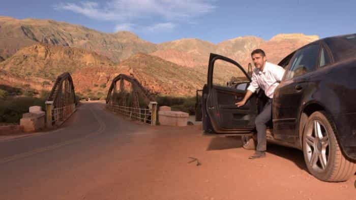 نقد و بررسی فیلم داستان‌های عجیب و غریب (2014) | چی‌بینو