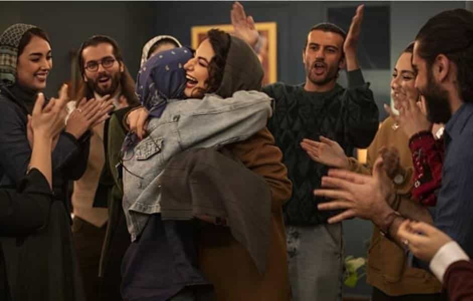 نقد و بررسی فیلم ساعت ۶ صبح محصول سال 2024 | چی‌بینو