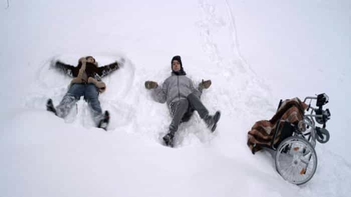 نقد و بررسی فیلم زندگی حس خوبی دارد. (2013) | چی‌بینو