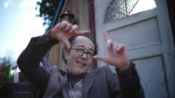 تماشای فیلم رژه ها محصول سال 2024 | چی‌بینو