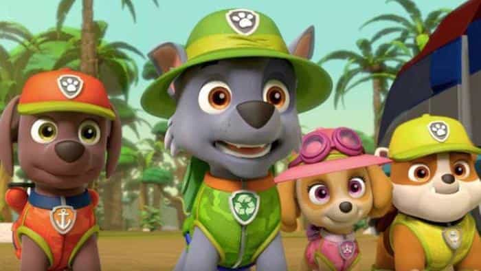 تماشای انیمیشن سگ های نگهبان و دوستان فصل اول (2013)