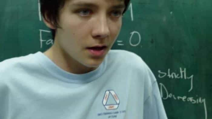 نقد و بررسی فیلم ذهنی درخشان و جوان محصول سال 2014 | چیبینو