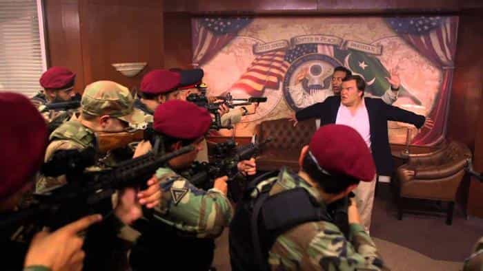 نقد و بررسی سریال در آستانهٔ خطر محصول سال 2015 | چی‌بینو