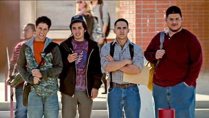 تماشای فیلم قطعات یدکی محصول سال 2015 | چی‌بینو