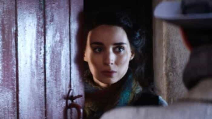 نقد و بررسی فیلم دست‌نوشته‌های مخفی محصول سال 2016 | چی‌بینو