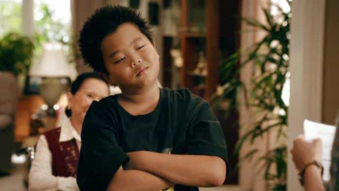 نقد و بررسی سریال تازه از قایق پیاده شده (2015) | چی‌بینو