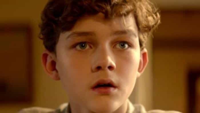 نقد و بررسی فیلم سگ قرمز: آبی واقعی محصول سال 2016 | چی‌بینو