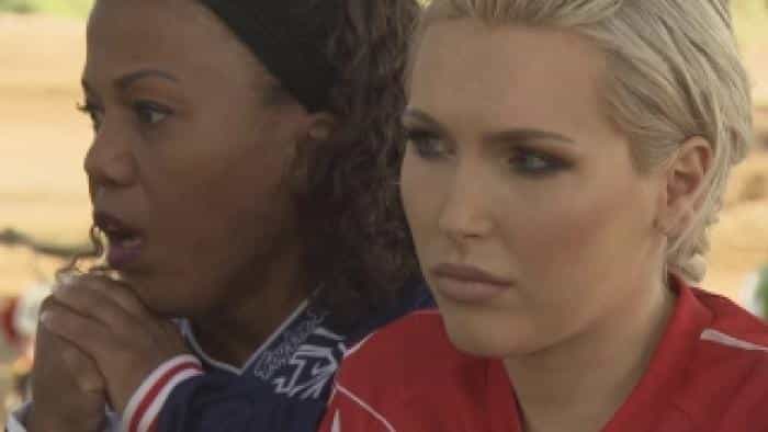 نقد و بررسی سریال زنان کوچک: لسآنجلس (2014) | چیبینو