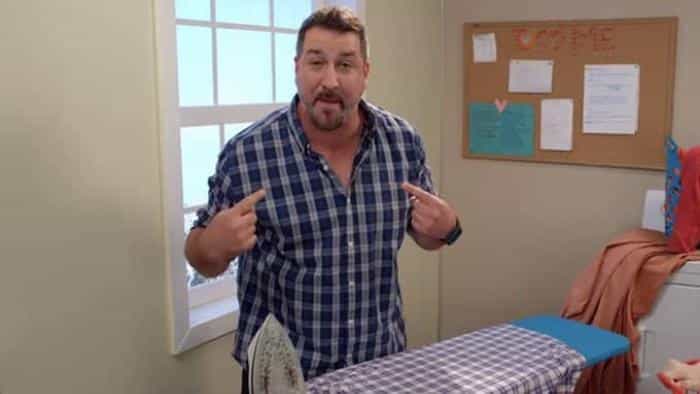 نقد و بررسی سریال والدین فقط متوجه نمی‌شوند. (2014)