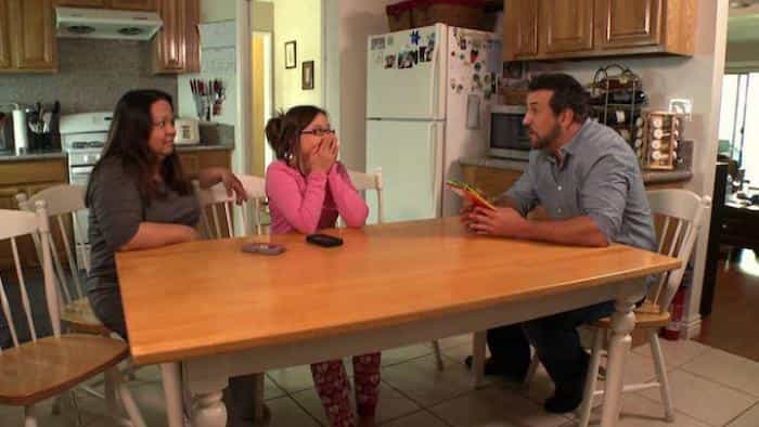 نقد و بررسی سریال والدین فقط متوجه نمی‌شوند. (2014)