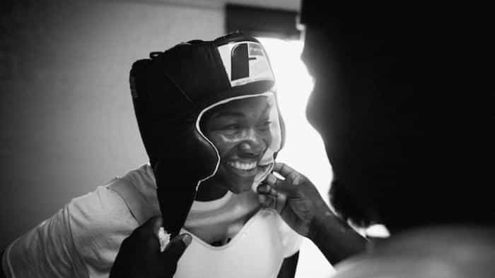 نقد و بررسی فیلم تی رکس محصول سال 2015 | چی‌بینو