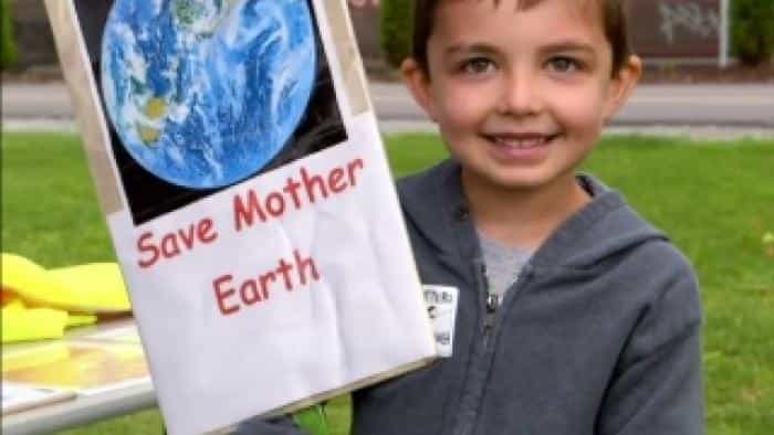 نقد و بررسی سریال نجات فردای من محصول سال 2014 | چی‌بینو