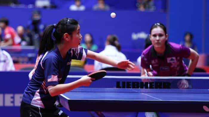 نقد و بررسی فیلم تاپ اسپین محصول سال 2014 | چی‌بینو