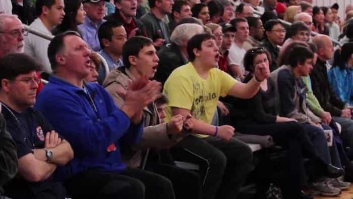 نقد و بررسی فیلم تاپ اسپین محصول سال 2014 | چی‌بینو