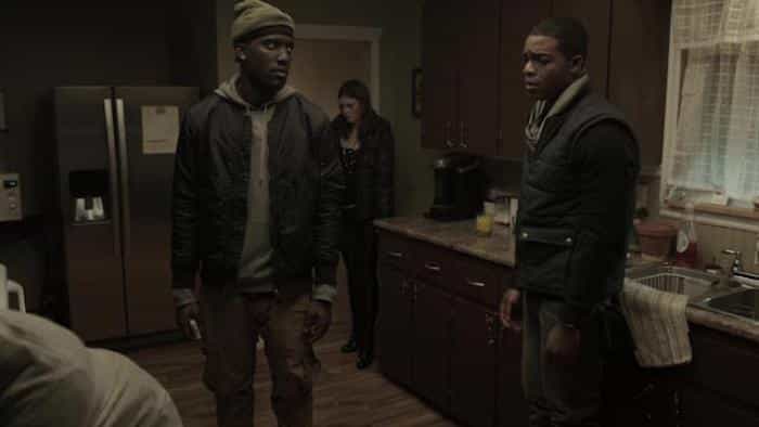 نقد و بررسی فیلم خط را بشکاف محصول سال 2015 | چی‌بینو