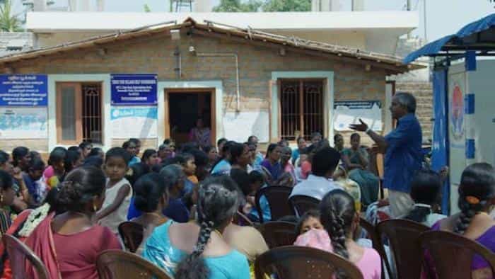 نقد و بررسی فیلم فردا محصول سال 2015 | چی‌بینو