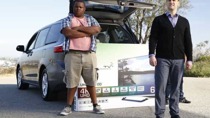 نقد و بررسی سریال راهنمای کوپر بارت برای زندگی بهتر (2016)