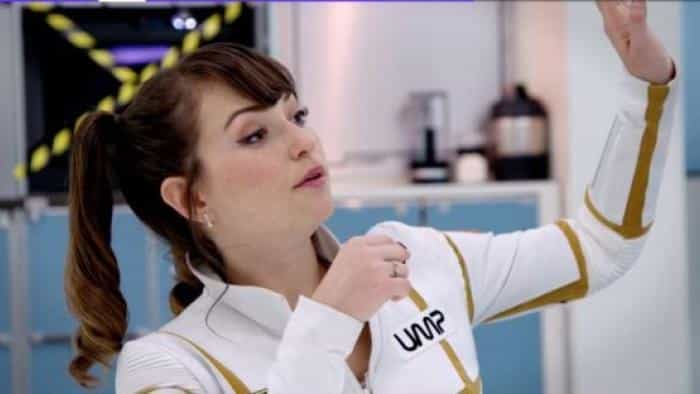 نقد و بررسی سریال فضاهای دیگر محصول سال 2015 | چی‌بینو