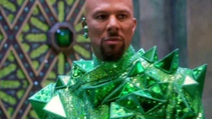 نقد و بررسی فیلم جادوگر زنده! محصول سال 2015 | چی‌بینو