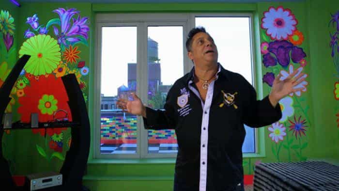 نقد و بررسی سریال پول تازه محصول سال 2015 | چی‌بینو