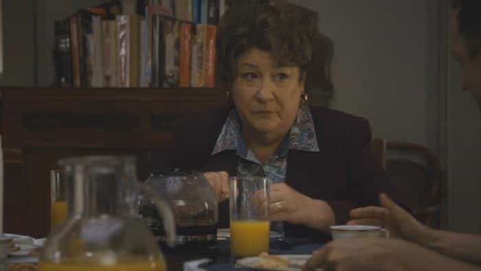 نقد و بررسی سریال پیتر مخفی‌کار محصول سال 2015 | چی‌بینو