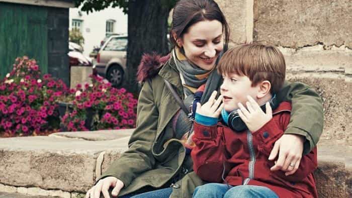 نقد و بررسی سریال واژهٔ آ محصول سال 2016 | چی‌بینو