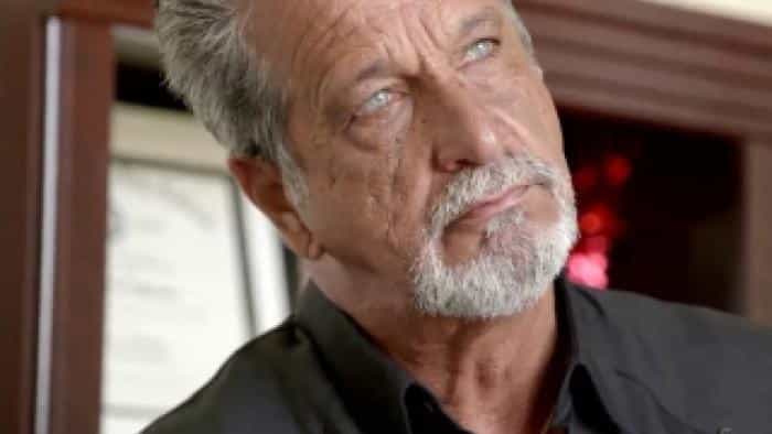 نقد و بررسی سریال میدان‌های مرگ محصول سال 2016 | چی‌بینو