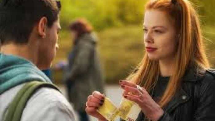 نقد و بررسی فیلم چگونه واقعا بد باشیم (2018) | چی‌بینو