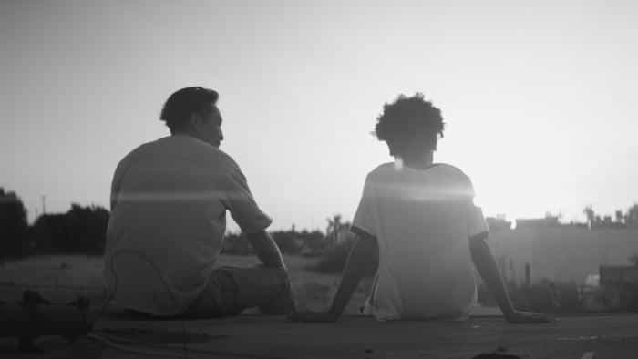 نقد و بررسی فیلم هیچ ترجمه‌ای برای این مت...(2017) | چی‌بینو