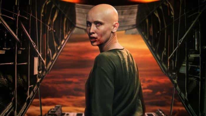 نقد و بررسی فیلم آسمان خونین محصول سال 2021 | چیبینو