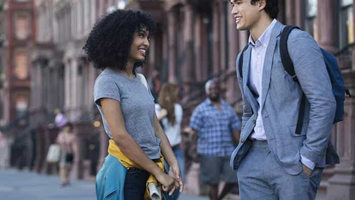 نقد و بررسی فیلم خورشید هم یک ستاره است. (2019) | چی‌بینو