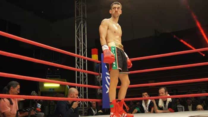 نقد و بررسی فیلم خنجر تفنگ محصول سال 2018 | چی‌بینو