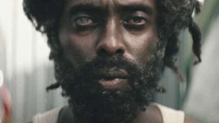 نقد و بررسی فیلم دختر خیابان محصول سال 2019 | چی‌بینو