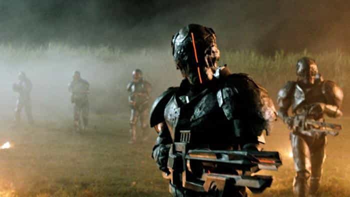 نقد و بررسی فیلم شغل محصول سال 2018 | چی‌بینو