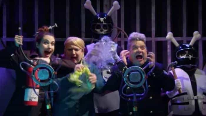 نقد و بررسی سریال مستر ساینس تئاتر ۳۰۰۰ (2017) | چی‌بینو