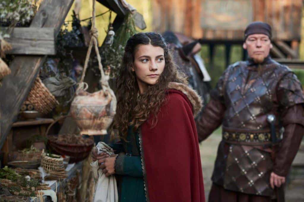 تماشای فیلم بازگشت دینا محصول سال 2019 | چی‌بینو