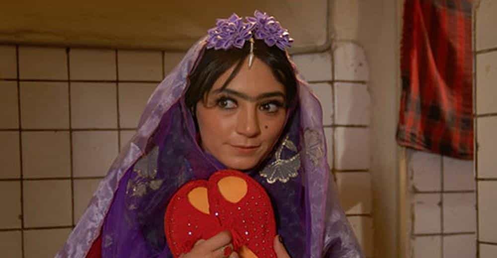 نقد و بررسی فیلم خاله سوسکه محصول سال 2009 | چیبینو