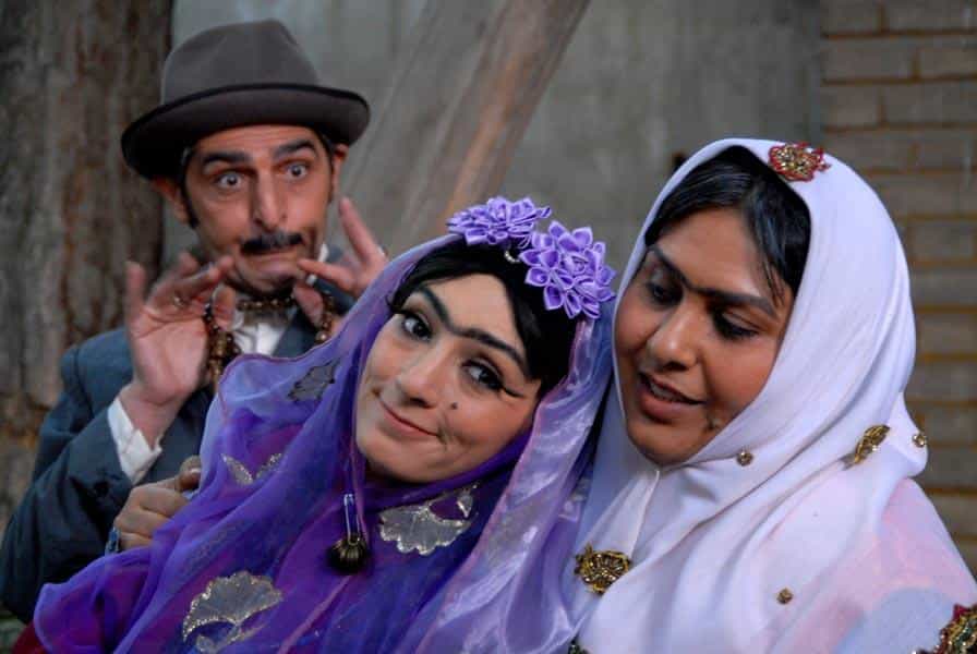 نقد و بررسی فیلم خاله سوسکه محصول سال 2009 | چیبینو