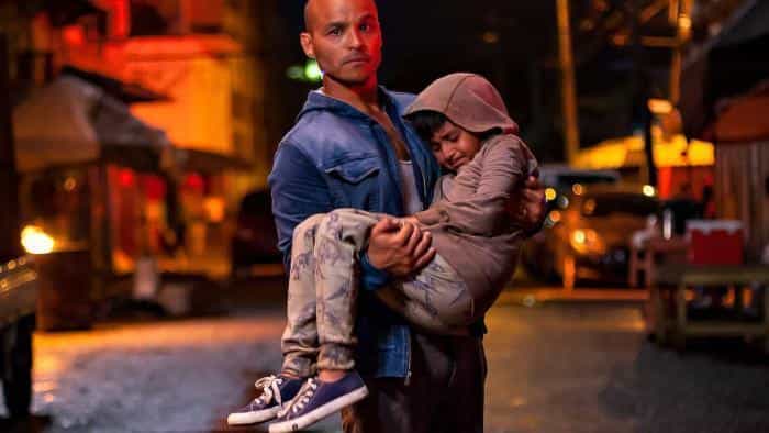 تماشای فیلم معجزه آبی محصول سال 2021 | چی‌بینو