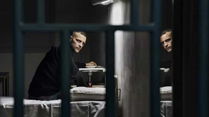 نقد و بررسی فیلم «روی پوستم: هفت روز آخر ...(2018) | چی‌بینو