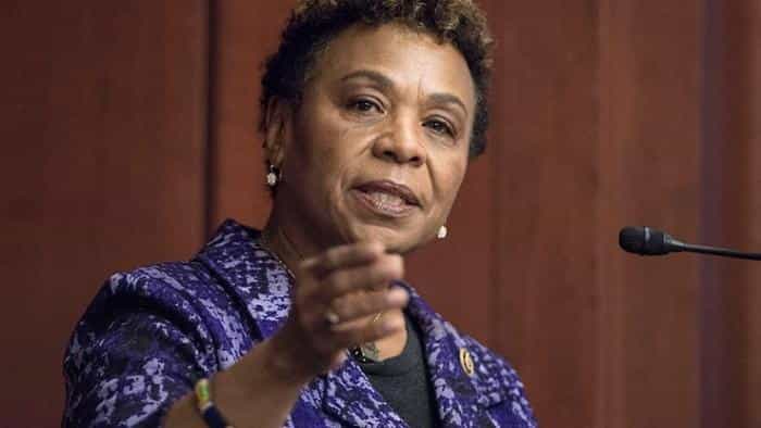 نقد و بررسی فیلم حق به قدرت محصول سال 2020 | چی‌بینو