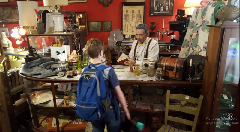 نقد و بررسی فیلم ماجراجویی با حیوان خانگی ژوراسیک (2019)