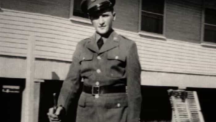 نقد و بررسی سریال مدال افتخار محصول سال 2018 | چی‌بینو