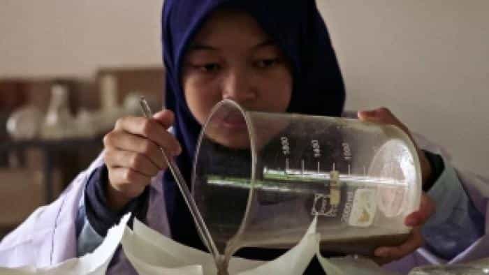 نقد و بررسی فیلم خلق فرداهای بهتر محصول سال 2018 | چی‌بینو