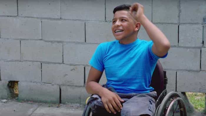 نقد و بررسی سریال رؤیاهای روزانه رومن آتوود (2017) | چی‌بینو