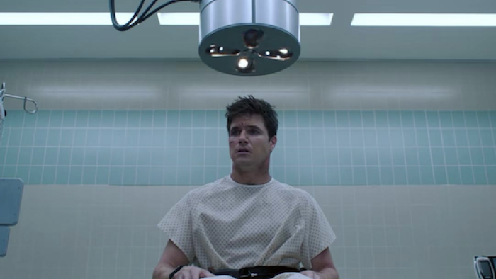 نقد و بررسی سریال بارگذاری محصول سال 2020 | چی‌بینو