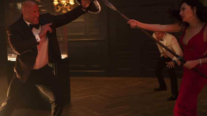 تماشای فیلم وضعیت قرمز محصول سال 2021 | چی‌بینو