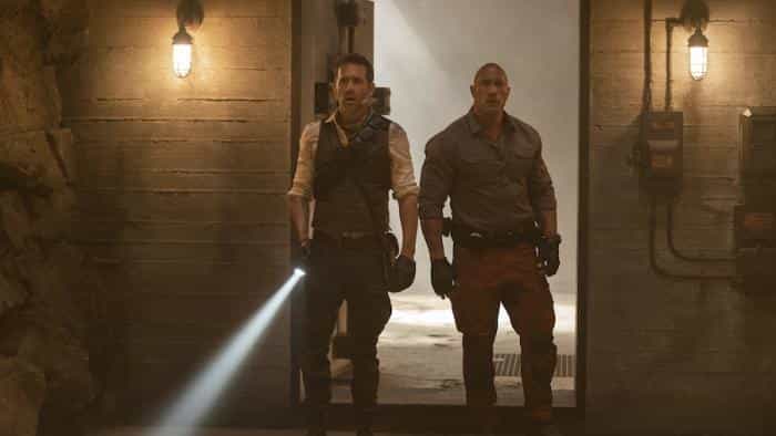 تماشای فیلم وضعیت قرمز محصول سال 2021 | چی‌بینو