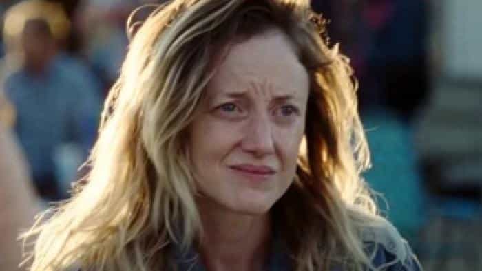 تماشای فیلم برای لزلی محصول سال 2022 | چی‌بینو