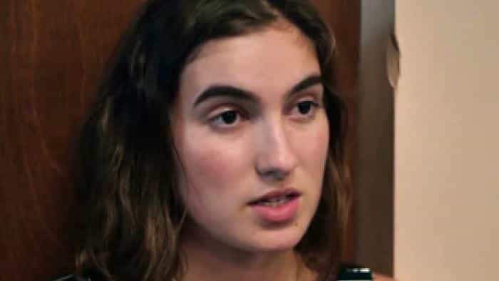 نقد و بررسی فیلم سوفی جونز محصول سال 2020 | چی‌بینو